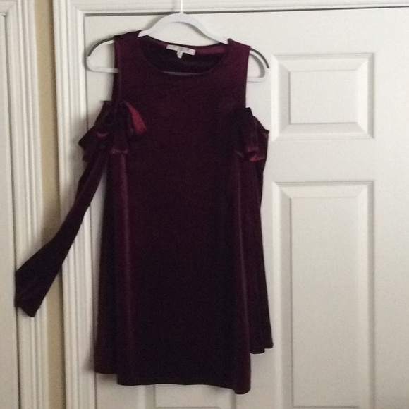 Burgundy velveteen tunic - Picture 2 of 5